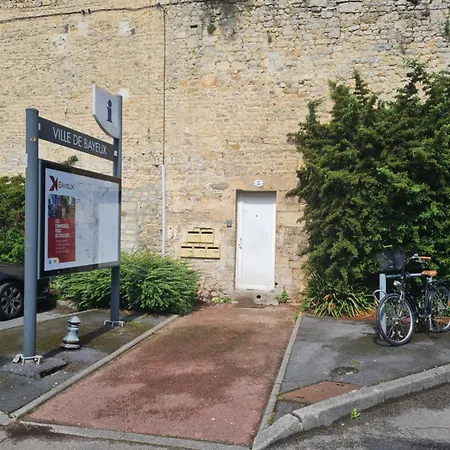 Le Bayeusain * Bayeux